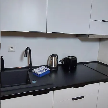 Ela, Kedar 3 Свети-Влас