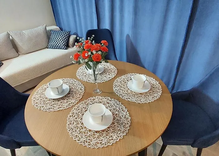 Ela, Kedar 3 公寓 *